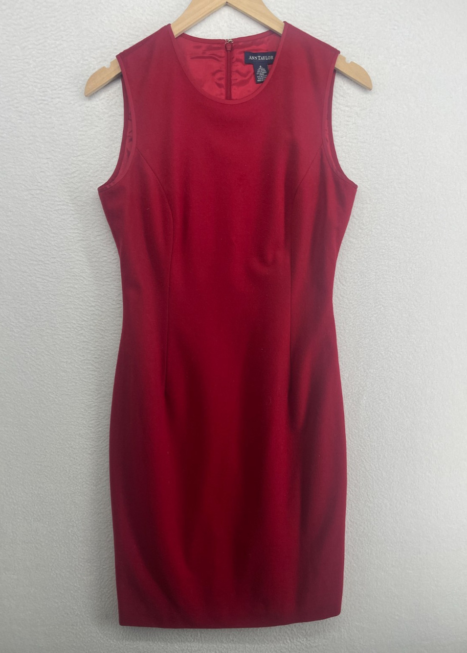 ANN TAYLOR Dress 6 Wool Blend Sleeveless Sheath Round Neck Knee Length Red Vtg - Picture 1 of 10